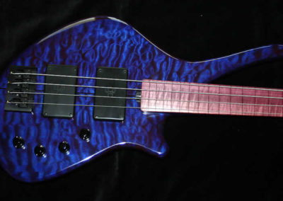 0013 Harlot Fretless 4