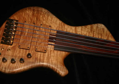 0129Ü Über Recurve S Type Fretless 6.
