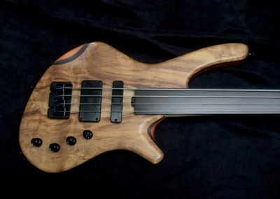 0403 Recurve Fretless 4/33